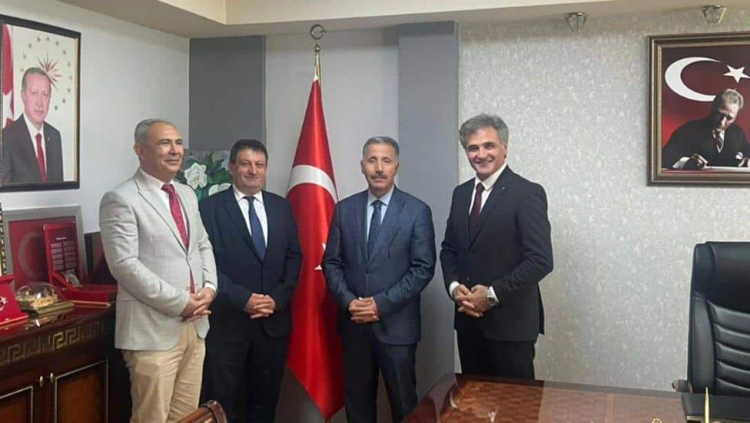 İl Millî Eğitim Müdür Yardımcısı Sayın Osman KANCA, Keçiören İlçe Milli Eğitim Müdürü Sayın Yaşar TÜRK ve Temel Eğitim Genel Müdürlüğü Şube Müdürü Ahmet BİŞKİN'in Ziyaretleri